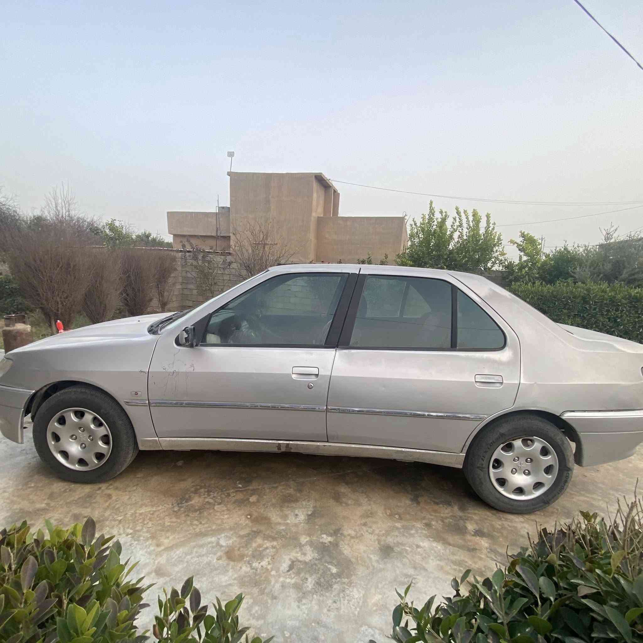 السلام عليكم بيجو ٣٠٦ /٢٠٠٢ 
رقم صلاح الدين 
سنوية إلى ٢٠٢٩     مميز٣ارقام 
تدفأة تبريد 
السعر ٤٥
سيارة احلى من الصور للأستفسار الاتصال (***********)
