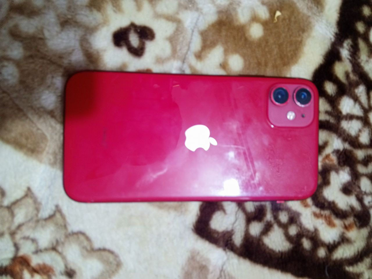 ١١ عادي ذاكره ٦٤ مبدل شاشه وبطاريه دكمه التشغيل واكفه يشتغل عن طريق شاشه دوسه وحده السعر 150 قفل رقمي *********** متواجد وتساب ويا كرتونه مكاني اسكندريه
