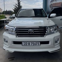 تويوتا لاندكروزر 2012 GX محدث GXR السيارة كلش جديده ونظيفة  الدير، ومك...