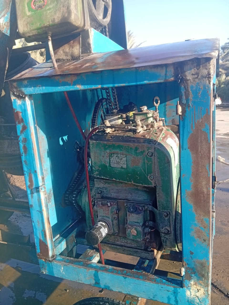 السلام عليكم خباطه للبيع شرط العمل برغي ماناقصه عده البواب كلشي بيه جديد سعر 3ونص***********
