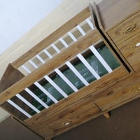 أثاث أطفال • للبيع