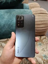 ريدمي نوت ١١ برو 5G • ٢٥٦ • خدش بالظهر