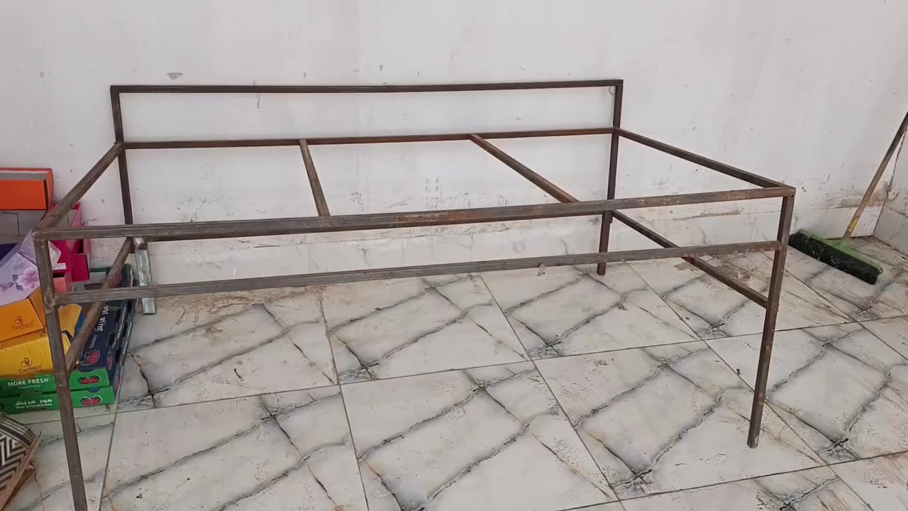 سلام عليكم عندي هاي الأغراض للبيع ***********
