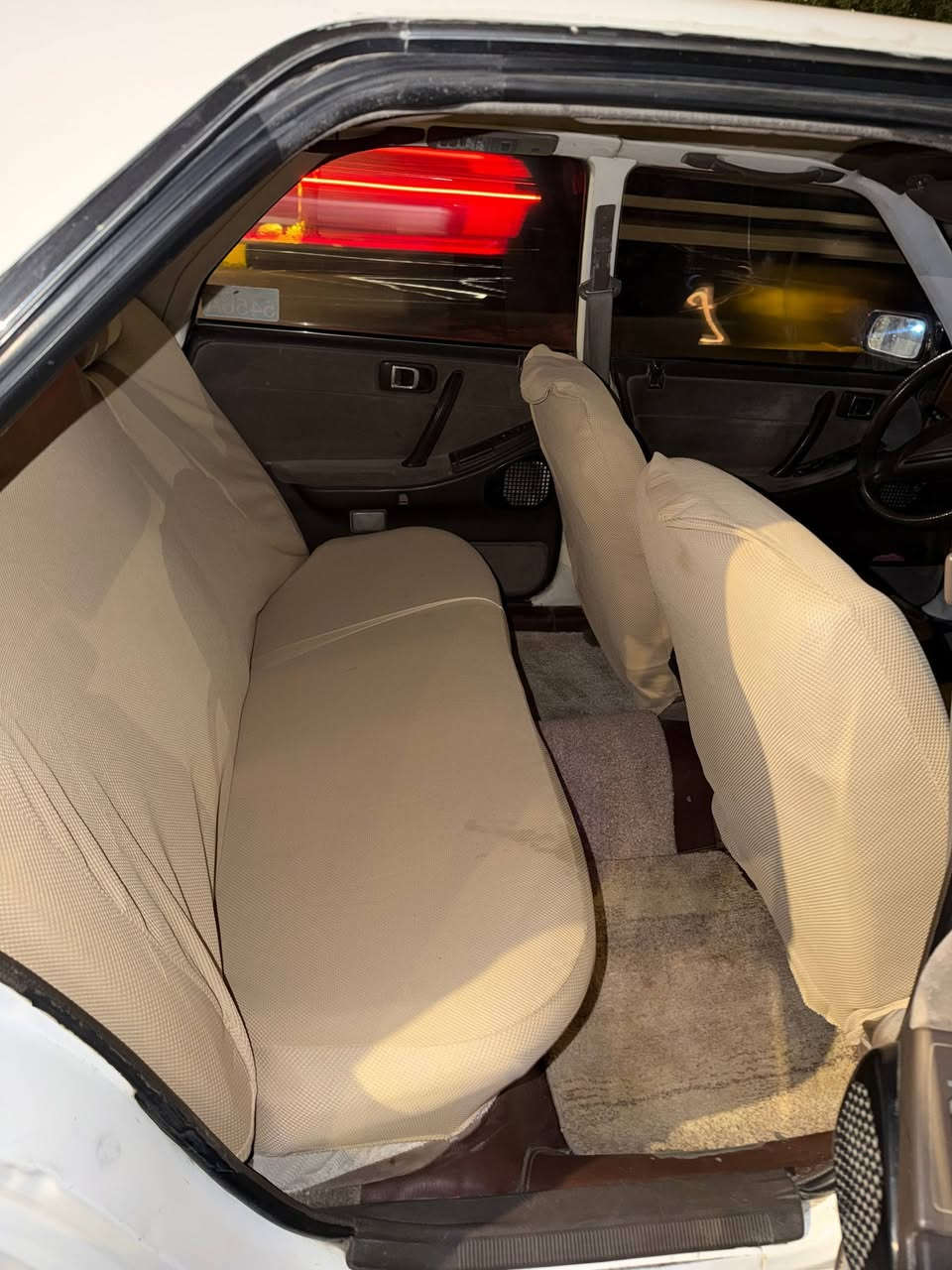 هارتوب مديل 90 كصيف السياره مكفوله من الضربه والنقل والكص رقم بصره مرحله 27 مكينه ثنين ونص ديلكو تبريد شغال بيه بدايه بكن اول تشغيله حداده جديده غرفته جديده سنتر لك شغال بجم كامل سيدان السعر 40 مجال قليل او مراوس حسب القناعه مكاني بصره ***********
