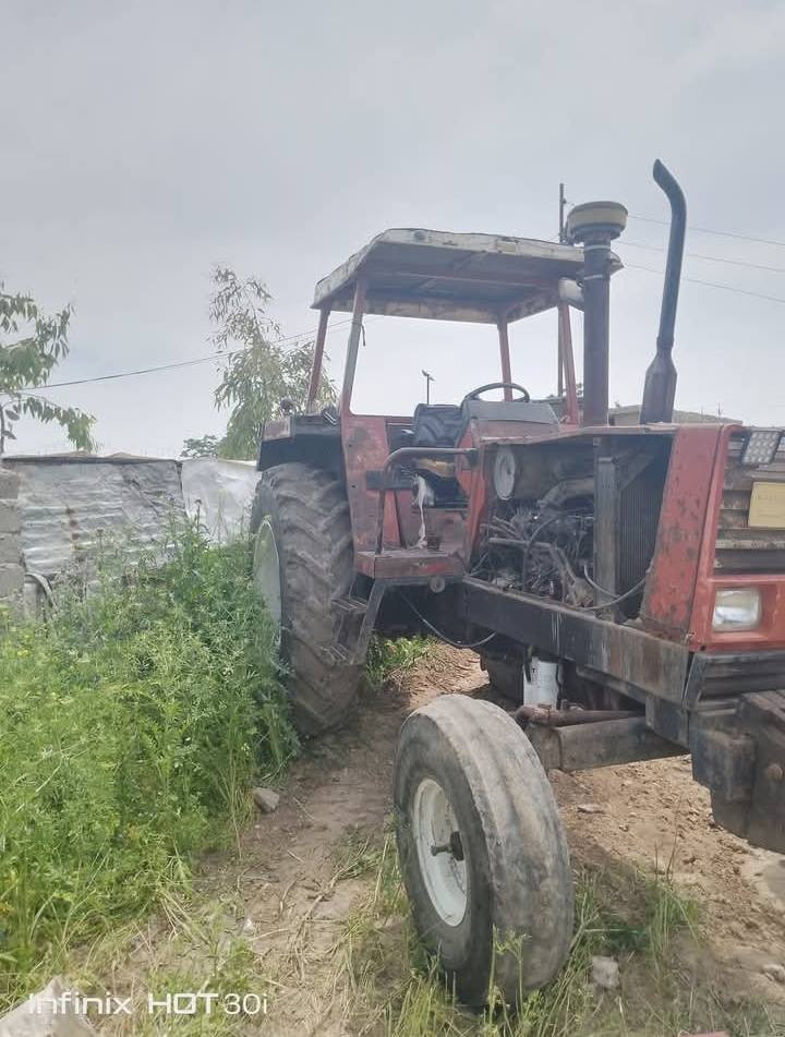 سلام وعليكم للبيع تركتر فيات حجم 115موديل 85كير مامفتوح رقم واسط للستفسار ***********
