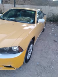 جارجر ١٣ خليجي مستعجل على البيع الاستفسار على هذا الرقم ٠٧٨٠٤٠١١٥٢١ ٠٧...
