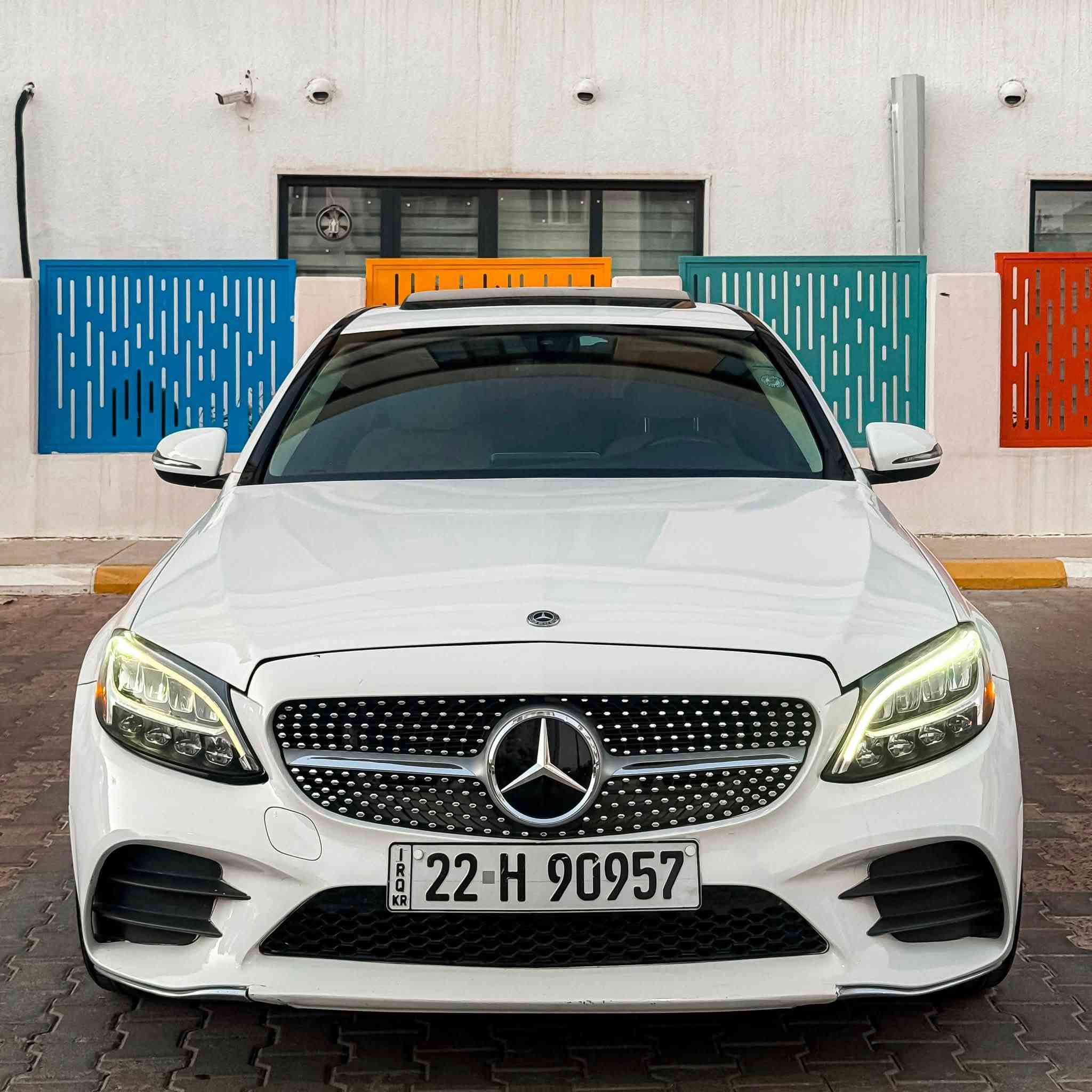 ﷽
MERCEDEZ C-CLASS C300 2021
▫️مارسيدس C300 موديل 2021 
فول مواصفات ١/١   زمان دولي
~~~~~~~~~~~~~~~~~~~~~~~~~~~~~~~
مكان🌇: سليماني  
سعر💵: 195$ 🔐             
تليفون☎️:*********** :::  ***********
~~~~~~~~~~~~~~~~~~~~~~~~~~~~~~~
▫️محرك اربع سلندر  تيربو محرك مرغوب اقتصادي 
🔹گير و محرك بشرط بدون صوت بدون صرف و خلل بشرط
🔹ماشية 34 الف ميل حقيقي بشرط

▫️سيارة بيها (( قطعطين صبوغ و صفحة سكن كلير امريكا بدون حادث بدون معجون و فتح ))
🔹بدون داخل بشرط
🔹بدون بارد و بدون شخت و بدون رصعات 📦📦
🔹سيارة حيل حيلوة جديد

▫️مواصفات
( بصمة - فتحة - داخل بيجي - رادار - شاشة كبير - گيجات ألكتروني - ماوس - صندوق شفت -  كشنات جلد - كشن تتفيئة - كشن و ستيرن كهربا و خزن - نيزامي ئيكو و نيزامى سبؤرت و سبورت پلاس - تبريد مركزي - لايت ليد و عدصات - مراي شفت - ڤوليوم لمس - بعد هواي مواصفات )

▫️اربع طاير و ويل بيلادي جديد بدون مصروف
🔹تاير و ويل بيلادي شريكه 
🔹بسميً السنويه بشرط تحويل و خرامه
🔹سياره مابيها دينار مصرف كامل من كل نواحي

◽️نظافه ١٠٠٪؜ كامل سيرفس بدون نقص و بدون مصرف سياره اي نقص مابيها 
تاير و ويل بيلادي شريكه 

نفسي يوم /تحويل و كاله حاظر
مكان / داخل سليمانيه🌆
