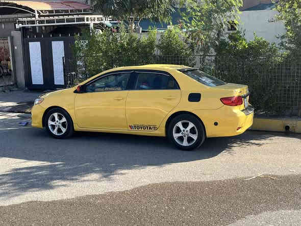 سلام عليكم كورلا ٢٠١٢  LE    سلايت داخل لونين  سياره بدون تبديل وبدون ايرباك بيها مكانات محجون رقم صلاح الدين مشروع وطني شرط التحويل والغرامات ونقابه صفر كير محرك بلادي نضامين غاز بانزين صدر امامي خلفي جديد السياره كاعده وحلوه ومابيها مصرف وبلعافيه علياخذها سعر ١٢٧ خاص ماجاوب شراي خابر وتدلل *********** وبي واتساب هم
