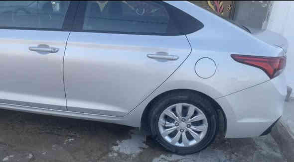 سلام عليكم 
اكسنت مديل ٢٠٢٢ امريكي رقم بغداد بدون ايرباك!
محرك 1600 دوش دبل نوزل
محرك وكير مكفول
ماشيه 39 الف فقط
مواصفات 
(شاشه لمس+كامره+مانع انزلاق+تدفئه وتبريد+انضمه قياده+تحكم ستيرن)
السونار مرفق ب منشور 
السعر 127 قفل 
الرقم ***********
