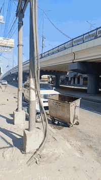 للبيع مساحته 50متر قرب مجسر الامام لعباس وخلف مطعم العزائم يبعد عن الامام تقريبا 600 متر بناء حديث وبناء طابوك 
يحتوي على استقبال وممر وصاله ومطبخ و صحيات ومنور 
*********** واتساب او اتصال
