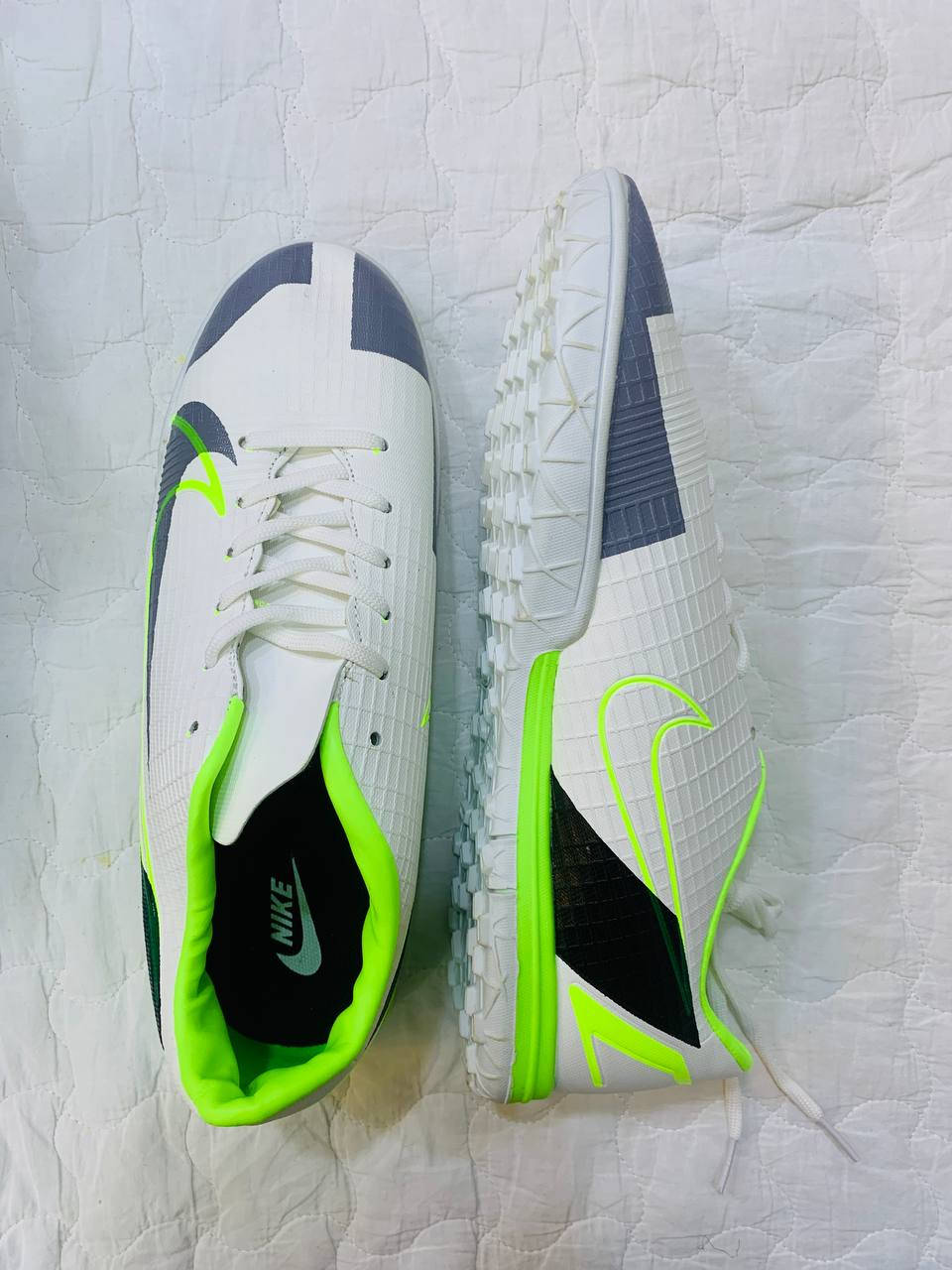 ❤️( السلام عليكم ورحمة الله وبركاته )❤️
◾✨احذية للبيع رياضية جملة فقط ◾✨
◾✨اقل طلب 30 حذاء اعداد كبيرة ◾✨
◾✨السعر : 6500 ..... ستة الاف ونصف دينار ◾✨🟥
القياسات : ( 40 , 41 , 42 , 43 ,  44 , 45 )❤️
_______________________________________________________________________
🥀ملباس ( نعال)  رياضي  للبيع 🥀
🥀اقل طلب 20 قطعة🥀
🥀السعر : 2500 دينار  🥀🟥
_______________________________________________________________________
💖المكان : واسط / الكوت💖 🟥
💖وحياكم الله .... اي استفسار راسل الصفحة واني بلخدمة 💖


**إذا كنت صاحب هذا الإعلان وتريد حذفه لأي سبب، رجاءا أرسل رسالة إلى الدعم الفني**