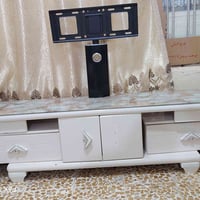 ميز بلازما • للبيع