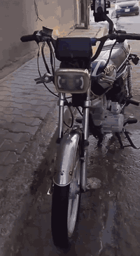 دراجة سيفان للبيع دراجة شلعة ومعدل قوية السعر 350 وبيها مجال مكاني لمحمودية   متواجد ع فيس وهاذ رقمي تصلو علية    ***********
