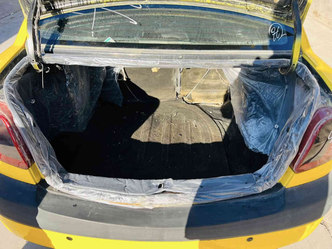 السلام عليكم 
كيا ريو فول تحكمات بس كير عادي 🚕 

رقم بغداد  شرعيهاا موصل 

كاربون بانزين بيهاا⛽ 

هيئه 200وغرامة صفر 🚦
محرك 16/
محرك وكير شرط 👋 
طخم تاير طخم امامي خلفي جديد 👋 
📢 ضرر جاملغ امامي خارج العراق والخلفي بي معجون  شرط بس تلكيطات قليل م 
والباقي شرط وكدام العين 👀 
السعر 85 وبيهاا مجال

#العنوان #الموصل الايمن 

🛑 # ***********📱كورك 📞
