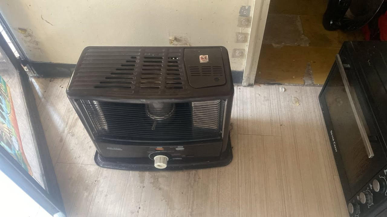 سلام عليكم مجمده للبيع مع غسالة صحون سامسونج فول اتماتيك مع براد مي مع صوبه***********
