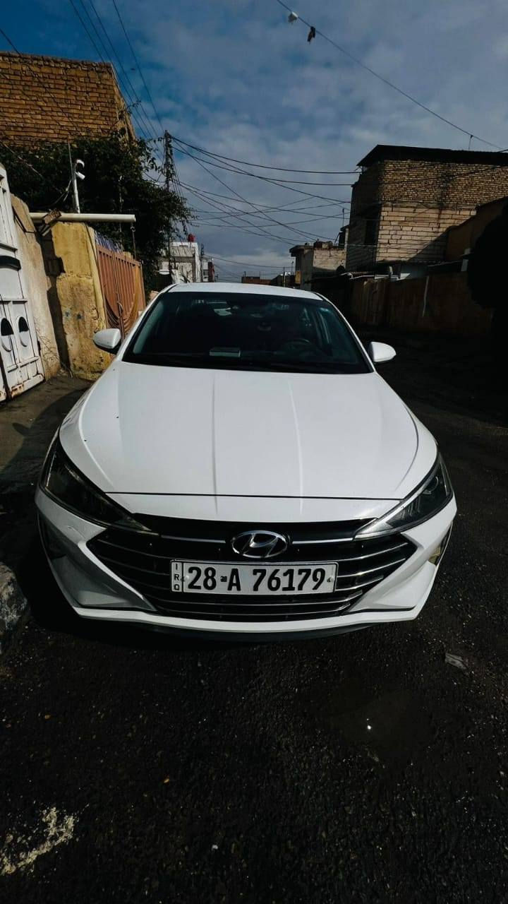 السلام عليكم النترا موديل 2020 بيها قطعتين صبغ تحويل مباشر سنويه 28 عنوان كربلاء رقم الهاتف فقط اتصال***********
