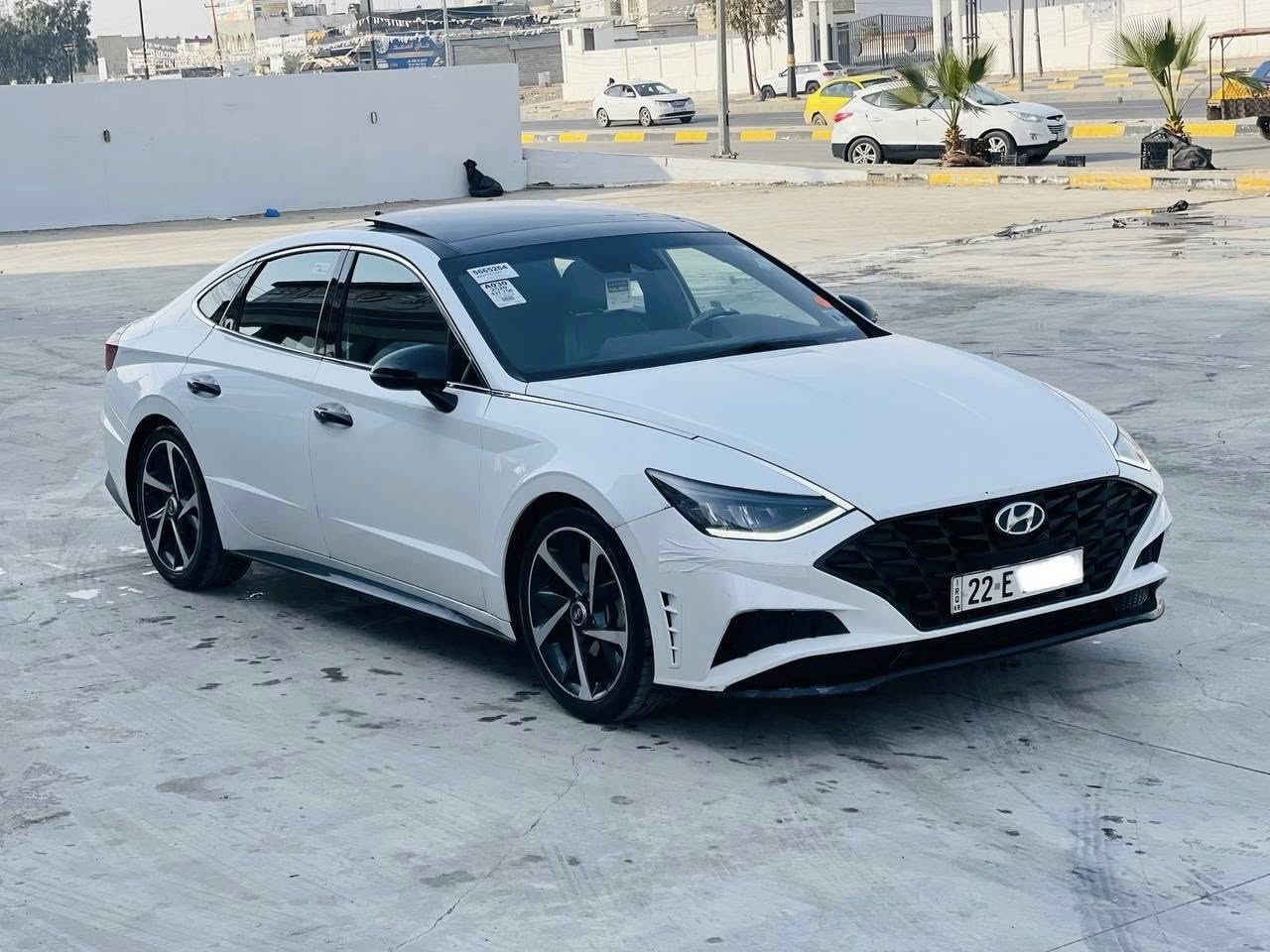 للبيع او مراوس 
سوناتا 2022 فول لميتدد سعر 185 مجال بسيط 
صبغ فقط قطعه كلير بدون دواخل بدون ايرباك 
محرك حجم 1600 تيربو 
محرك كير تبريد طخم وضع شركه 
مواصفات 
بانوراما 
بصمة ابواب بصمة تشغيل 
تشغيل عن بعد 
شاشه كبيره كامره خلفيه 
رادار امامي مانع تصادم 
حساس خلفي 
نقاط عمياء 
كشنات كهرب 
هيتر كشنات 
كشنات جلد 
تحديد مسار 
قياده ذاتيه 
اربع انضمة قياده 
سياره جاهزه وجديده 
رقم جديد هزه وسنويا جديد شرط التحويل 
مكان سياره موصل 
***********

