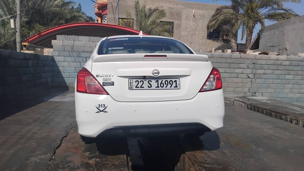 نيسان سني هندي  موديل 25كفاله عامه فقط بارد قليل مثل ما موضح بلباب ماشيه 20الف مكان السياره البصره الكرمه حي الرساله ***********,, *********** السعر 123 البصرة, العراق

