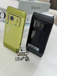 نوكيا N8 • جديد • مع كارتونه وملحقات