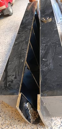 ديكور حلاقة • مكاني للبيع • بغداد