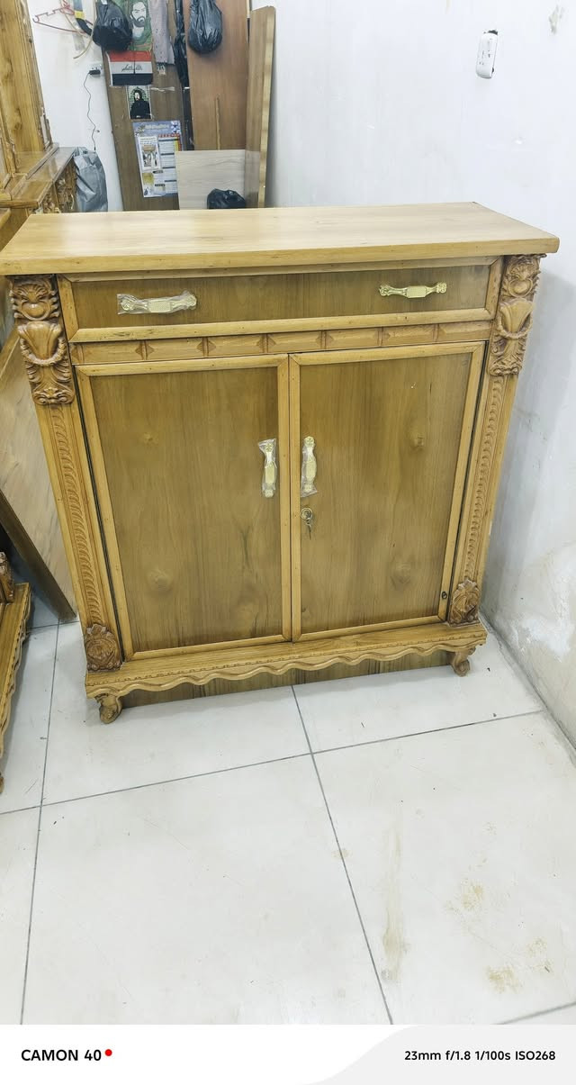 غرفه تزكام طابقين ستخدام قليل ام مسارح زان شغل حديث العنوان اربع سايدات جدد مال عبجية قرب صيدلية محمد جاسب بدر ميسان ***********) شعندك غرفه دز خاص
