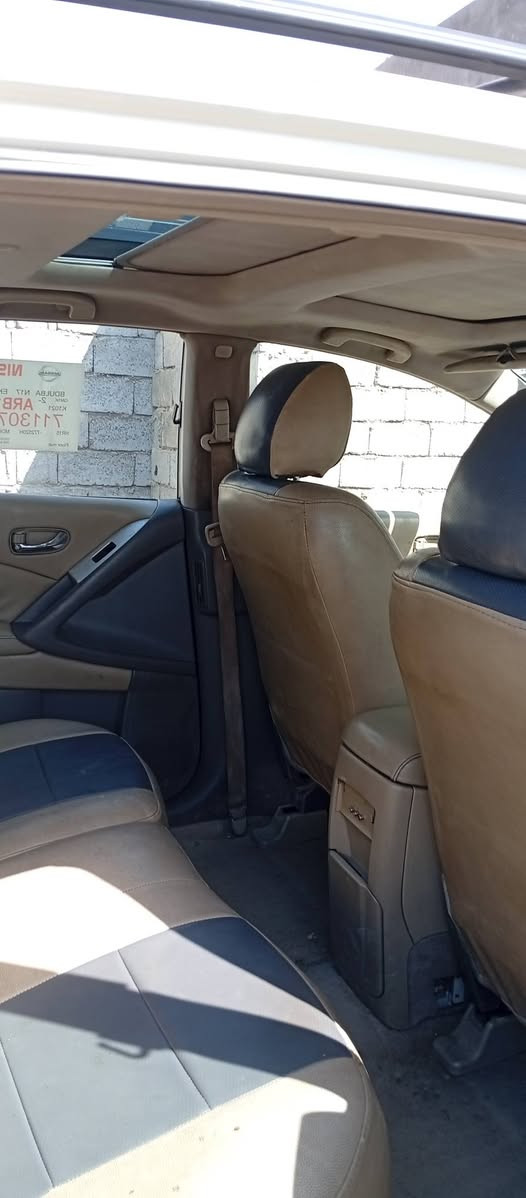 سلام عليكم ورحمه الله وبركاته عندي سياره للبيع نيسان مارانو نوعيه ممتازه موديل 2009 كشنات كهرباء تبريد ماشاء الله ثلج رقم بغداد سعر85 وبيها مجال الطيبين رقم الهاتف ***********
