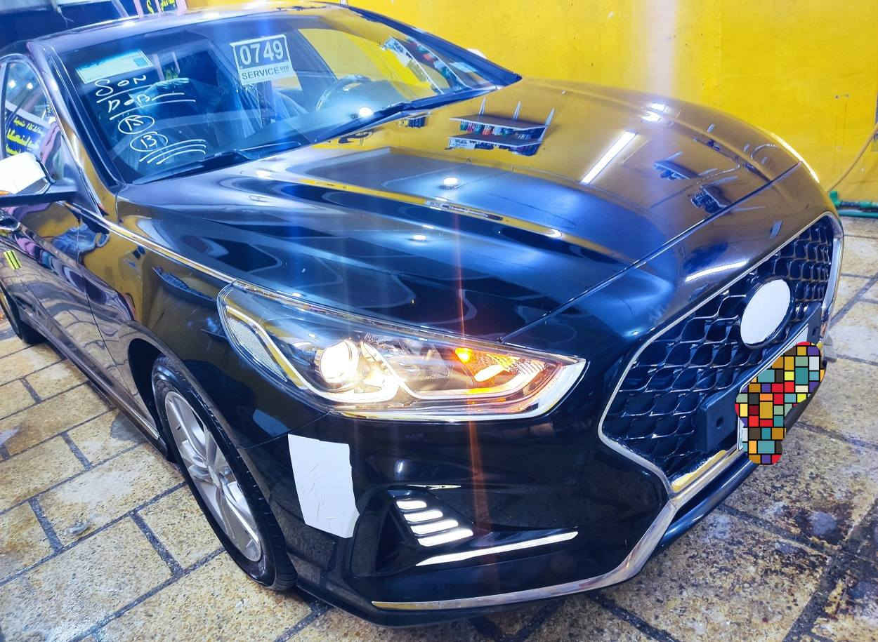 سوناتا ٢٠١٨ وارد كندي فئة سبورت لون اسود
رقم نجف سنوية بأسمي
ماشيه ١١٥ الف كيلو متر 
عداد كيلومتر وليس ميل
حادثها جاملغ امامي جهة السائق مبدل وباب السائق كذلك وصبغ بالجاملغ الخلفي الايسر بالدور النجف, العراق


**إذا كنت صاحب هذا الإعلان وتريد حذفه لأي سبب، رجاءا أرسل رسالة إلى الدعم الفني**