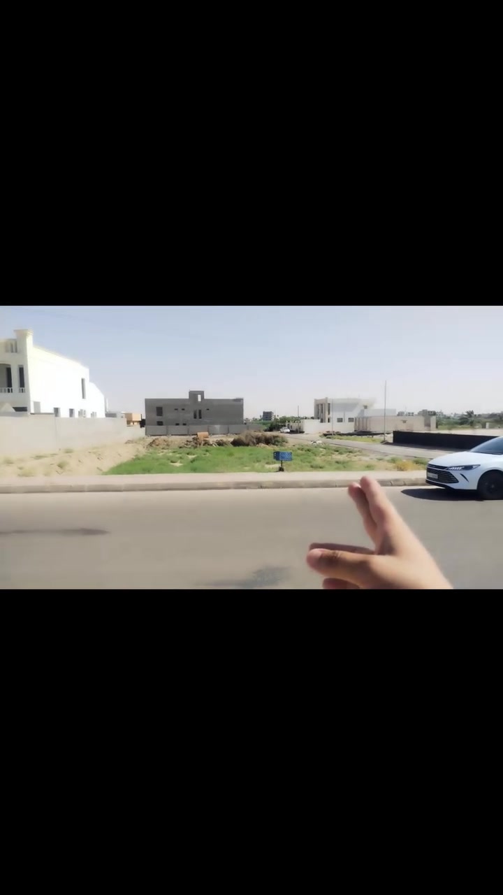 حياكم الله متابعينا الكرام، نعلن لكم عن قطعة أرض تجارية مميزة للبيع بموقع حيوي في منطقة البوفراج وجه ع سده 

📐 الواجهة: 37
📏 النزال: 73ونص 

🔹 جنس العقار: زراعية تحويل مباشر 
🔹 موقع مميز مناسب للاستثمار التجاري والسكني
🔹 كافة الخدمات متوفرة من (ماء، كهرباء، تبليط)

للمزيد من التفاصيل والتواصل، يرجى الاتصال على الرقم 

***********
او زيارة مكتبنا في الرمادي شارع 40 مقابل جامع الواثق 

نستقبل من حضراتكم كافة العروض العقارية
