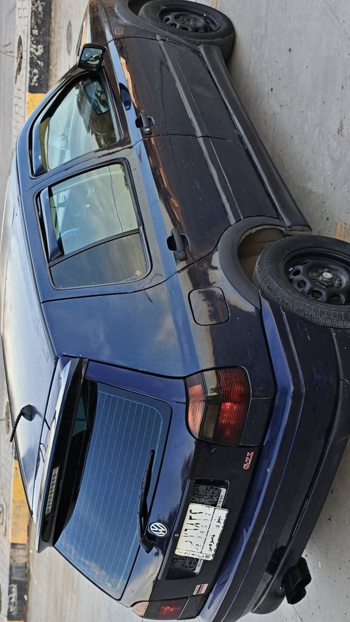 السلام عليكم
كولف نفخ 

موديل 1993

 صبغ فقط جاملغ الامامي والسقف بي تقحيل مابي صبغ

كير عادي 

محرك 08المرغوب شرط لاصرف ولا نفخ 

صفايحها حييل حلوة 

تدفئة شغاله 

تبريد مايشتغل 

كوبون بانزين بيها 

سنويتها تسقط 2029

دبلات جدد 

طخمها جديد

تايرات فوك النص 

كلوبات كلها شغالة 

بيها حلك صالنصة كاربون فايبر اصلي  

مراية بيها شاشة وكامرة 

سستم سماعات صوت يخبل 

كشنات جدد بس مال السايق بي شك  

بطاين بواب بحالة جيدة 

دشبولها حييل نضيف

فقط كيج البانزبن والكيلو متر مايشتغلون

 الباقي كلو شغال وايرمنيه كلها شغالة 

السيارة حيل حلوة ونضيفة 

السعر 47وبيها مجال بسيط 

***********
