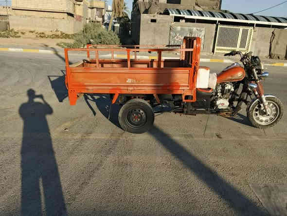 السلام عليكم ستوته للبيع موديل 2021 ستوته مقفوله كفاله عامه محرك 200 اوراق اصول باسمي السعر 1,300 وبيها مجال مكاني كربلاء طويريج‏‪***********‬‏
