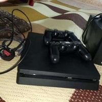 بلاي ٤ سليم • مهكر ٥٠٠جيجا • ٢ جوستك أصلية