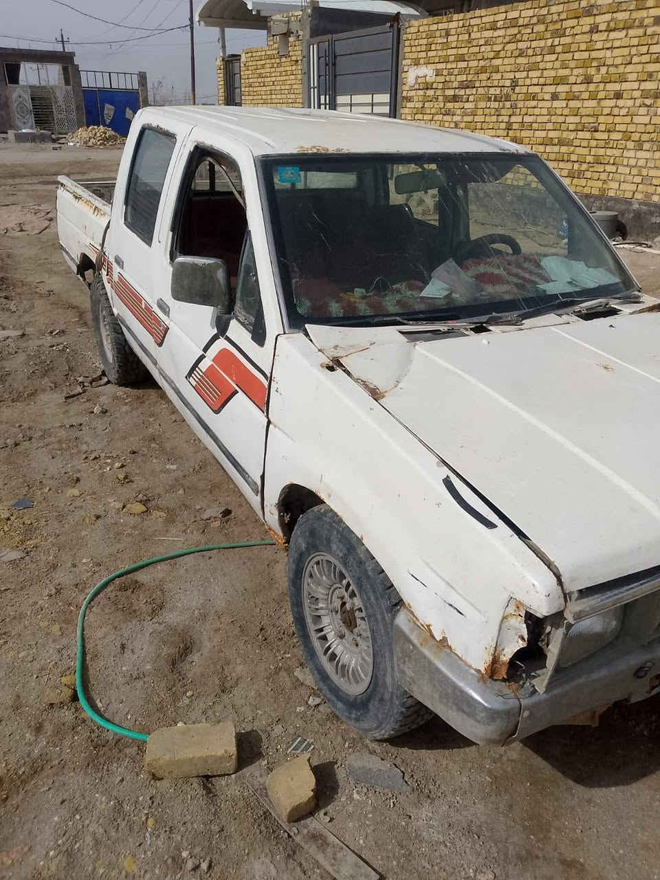 سلام عليكم بيكم للبيع ذي قار بأسمي تحويل ثاني يوم بيها مكينه ونجي كايمه كير شرط مابي شي والصور هاي كدامكم نقصها مكينه ابيعلك كوم حديد  سعرها 16 وبيها مجال


**إذا كنت صاحب هذا الإعلان وتريد حذفه لأي سبب، رجاءا أرسل رسالة إلى الدعم الفني**