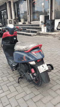 بوليسي صيني جديده للبيع السعر 1000000 وبيهه مجال قليل المكان القبله
رقم الهاتف***********
