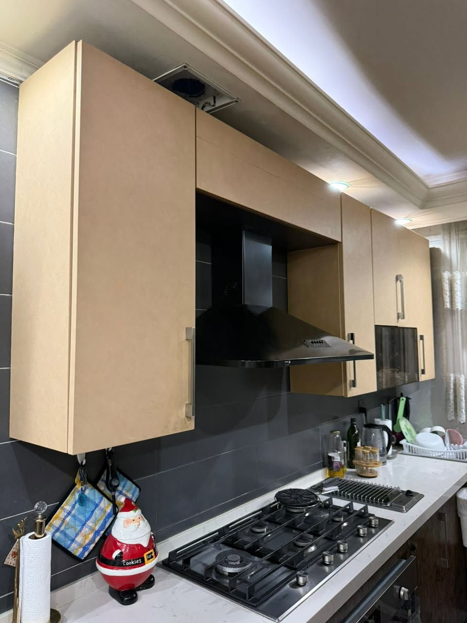 مطبخ حار وبارد للبيع بسعر ٨ مليون
+964 773 271 7702
