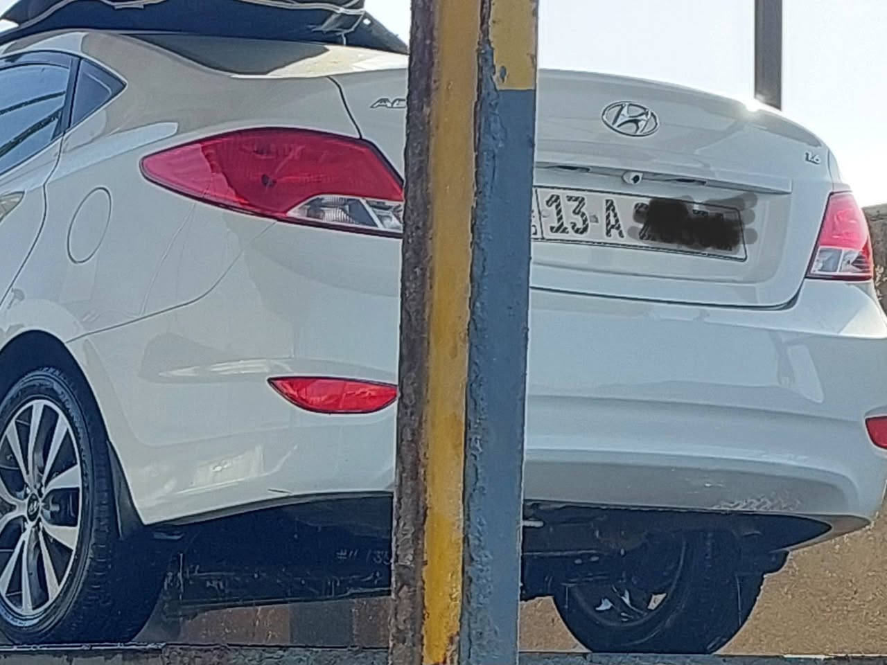 اكسنت ٢٠١٦ مكفولة رقم ميسان
جديدة كلش بمعنى الكلمه السعر النهائي ١١٨ ورقه 
مكان السيارة قطاع ٣٠
***********
