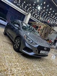 اكسنت ٢٠١٨ سياره ضررها قطعتين جاملغ وحافة البوند فقط تعديل الجاملغ وال...