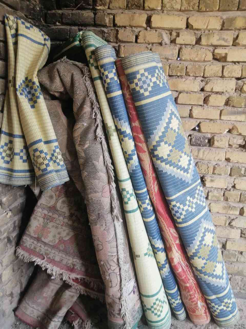 غراض البيع حصران العدد ٦ زوالي العدد ٣ زاويه نضيفه مكان بابل قرب العلويه شريفه ***********
