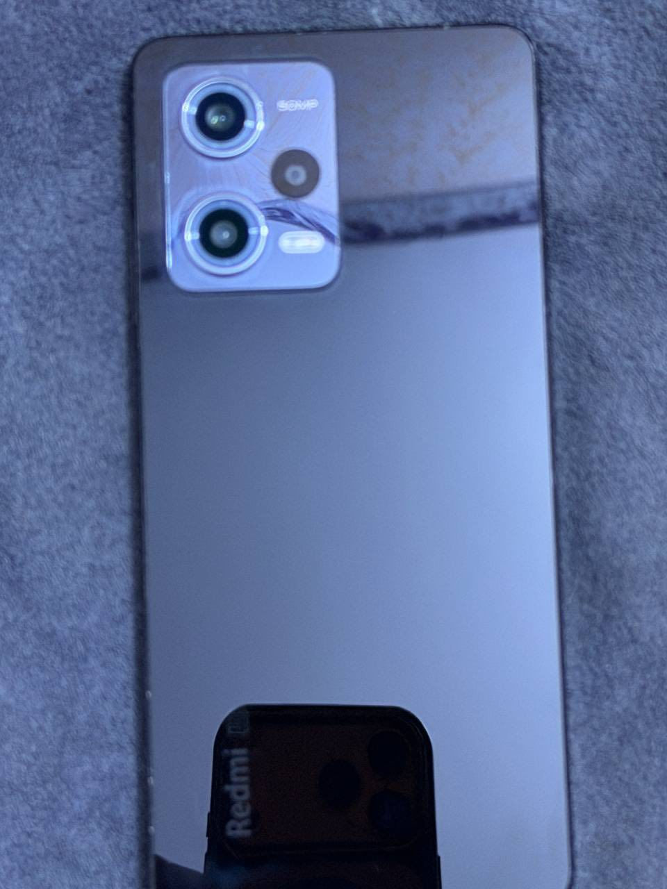 Redmi Note 12 Pro 5G ⚡️
الجهاز العملاق من شاومي الغني عن التعريف، نظافة (اذكر النسبة، مثلاً 100%)، وبمواصفات قوية جداً:
• المعالج: Dimensity 1080 (أداء بطل بالألعاب والبرامج).
• الشاشة: Flow AMOLED بتردد 120Hz (ألوان وتصفح خيالي).
• الكاميرا: 50MP بمستشعر سوني IMX766 مع مثبت بصري (OIS) لصور وفيديوات ثابتة.
• الشحن: يدعم الشحن السريع 67 واط (يشحن بنص ساعة تقريباً).
• الذاكرة: (اذكرها، مثلاً 256GB / 8GB RAM).
• الملحقات: الكارتونة وكامل أغراضه الأصلية موجودة.
اراوس ويا ايباد فقط 
المكان: (فلوجة)
للتواصل: (خاص)


**إذا كنت صاحب هذا الإعلان وتريد حذفه لأي سبب، رجاءا أرسل رسالة إلى الدعم الفني**