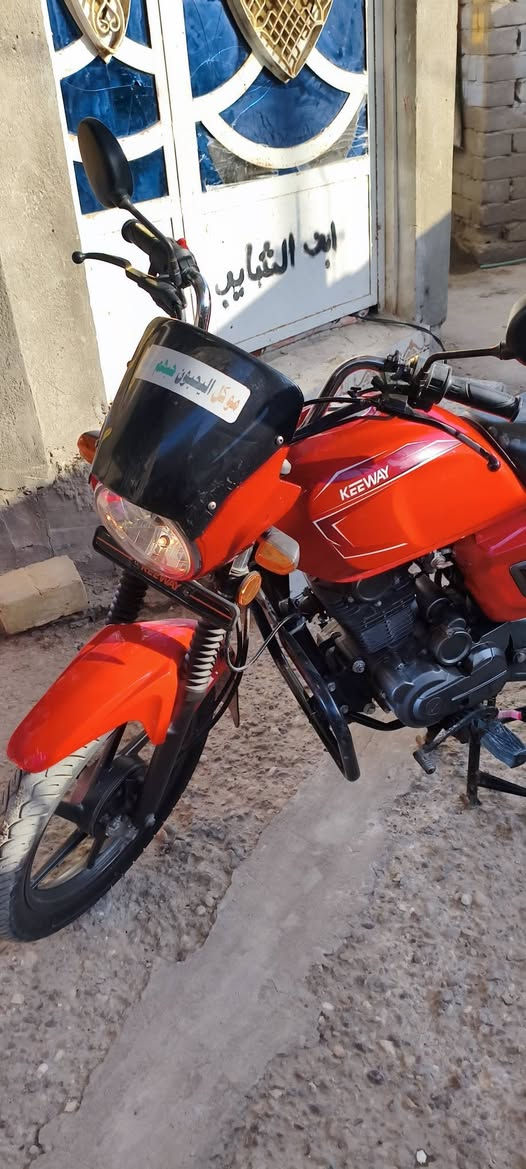 للبيع دراجه كي واي جديده موديل 2022اوراق بعد احله من الصور السعر خاص قضاء المدينه رقم الموبايل *********** او واتساب
