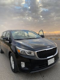 سيدونا LX • ٢٠١٧ • وارد أمريكي