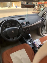 للبيع رينو فلونس موديل ٢٠١٥ سياره مكفوله من ضربه ومن صبغ تبريده شغال خ...