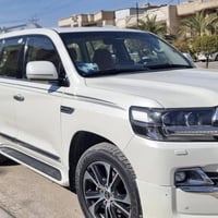 سيارة لاندكروزر موديل 2020ساز كراند تورنك ماشيه 195 الف سياره كفاله عا...