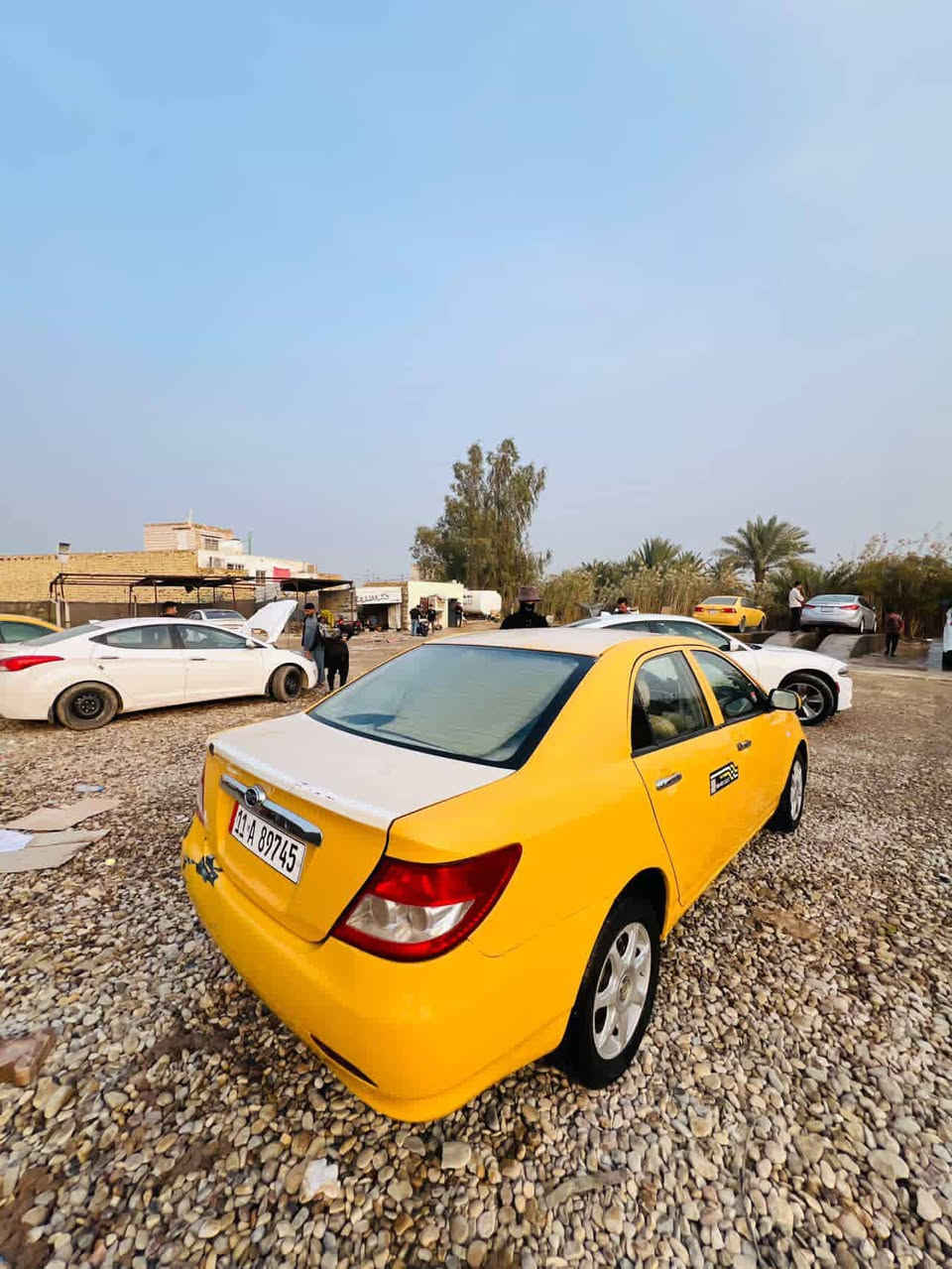 السلام عليكم سياره بي واي دي اف 3 موديل 2011 سياره جاهزه مكفوله مابيه ضربه سياره  ملكطه خياست ومصبوغه حزام مكينه وكير لانسر ياباني السعر 48وبيه مجال رقم ***********
