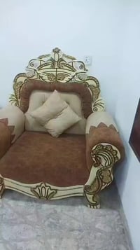 تخم • كنب • حي الواسطي