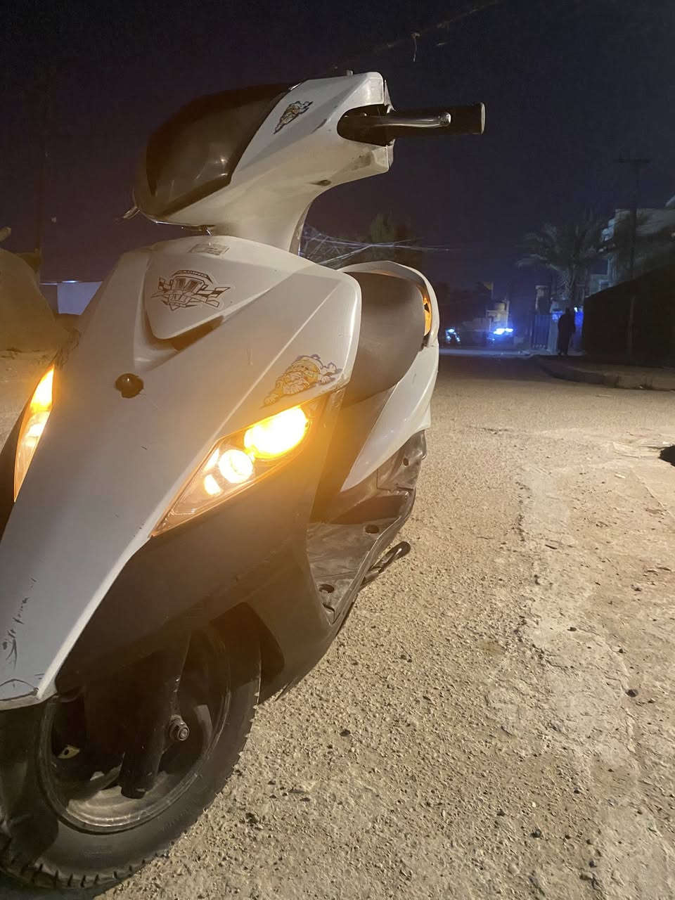 سلام عليكم ثعلب 140 دراجه خير من الله شلعه ومعدل كهربائيات كلها شغاله نكره سلف اي وقت دراجه كلها بلاديه سعر 450 مكاني غزاليه ***********
