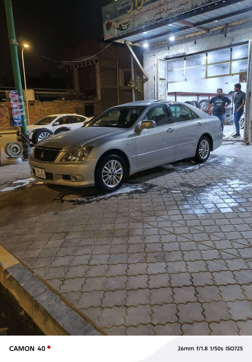 السلام عليكم شاهينه للبيع قصه غماره والباقي كفاله عامه قرار 48 رقم بصره انجليزي باسميل فول واحد على واحد رادار فتحه جلد شاص 82 تبريد ثلاث قطع ثلاجه جلد السياره حداديه حلوه ماكينه وقير جدا تبريد شغال تدفئه كشنات وخلفي حساسات امامي خلفي تخم تاير اللون بحري سياره جاهزه مال جناي مرايات شفط السياره فول للكتابه عنوان بصره الزبير السعر 120 وبيها مجال للشران رجاء بس الشراي ينتصر***********
