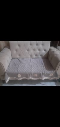 تخم • ٨ مقاعد • سعر مناسب