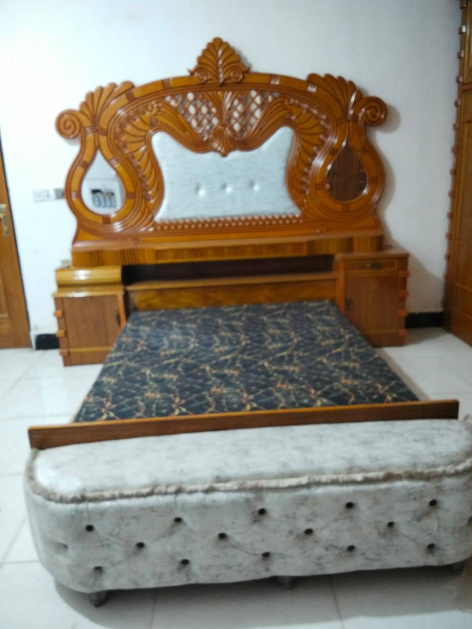 غرف لبيع جديد غير مستعمل 

العنوان خاجيه رقم ***********
