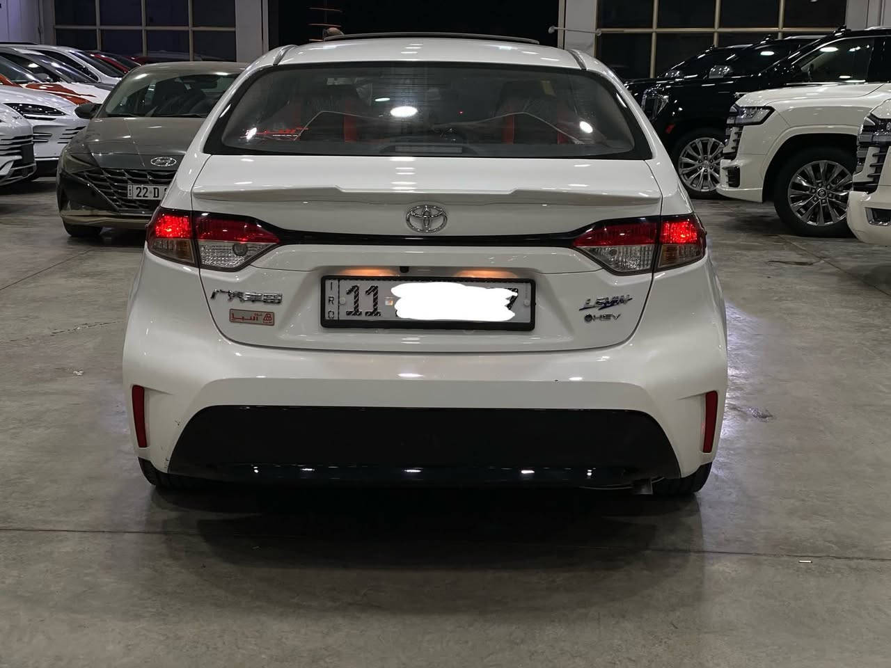 تويوتا كورلا 2025هايبرد ماشيه 40الف ورقم بغداد
الجديد وتحويل مباشر 

السيارة فول مواصفات 1/1 كرسي كهرباء
و داخل لون احمر و اسود جلد اصلي وفتحة 
السيارة مكفولة كفالة وابيع شرط السونار و
السيارة مفحوصة سونار موجود سيارة جديد
السعر هو 12000$ الف دولار
و بيه مجال حك الجية ومكاني بغداد ورقمي 
للاتصال او استفسار ‏‪0773 267 8410‬‏
واتساب هم موجود 
السيارة بصمة و سلايد و كرسي كهرباء و 
داخل لون احمر و اسود جلد و رادار امامي
وتثبيت مسار و وكامرة خلفية و دشبول 
ديجتال و شاشة كبيرة و اوتو هولد وهاند بريك لمس وبعد هواي مواصفات
