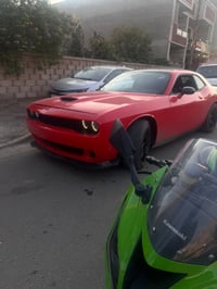 جالنجرGTللبيع موديل2022 سياره احلا من الصور فول عدا الفتحه وارد امريكي...